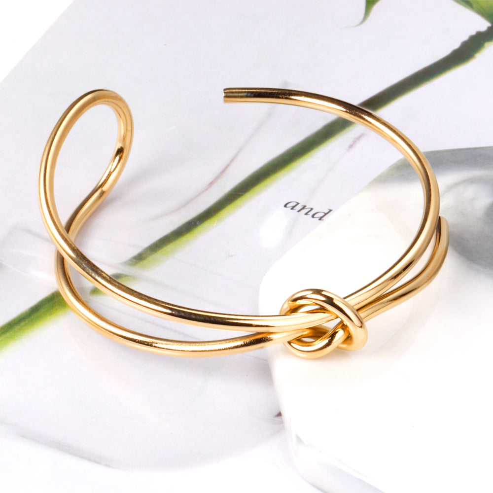 Bowtye Bangle