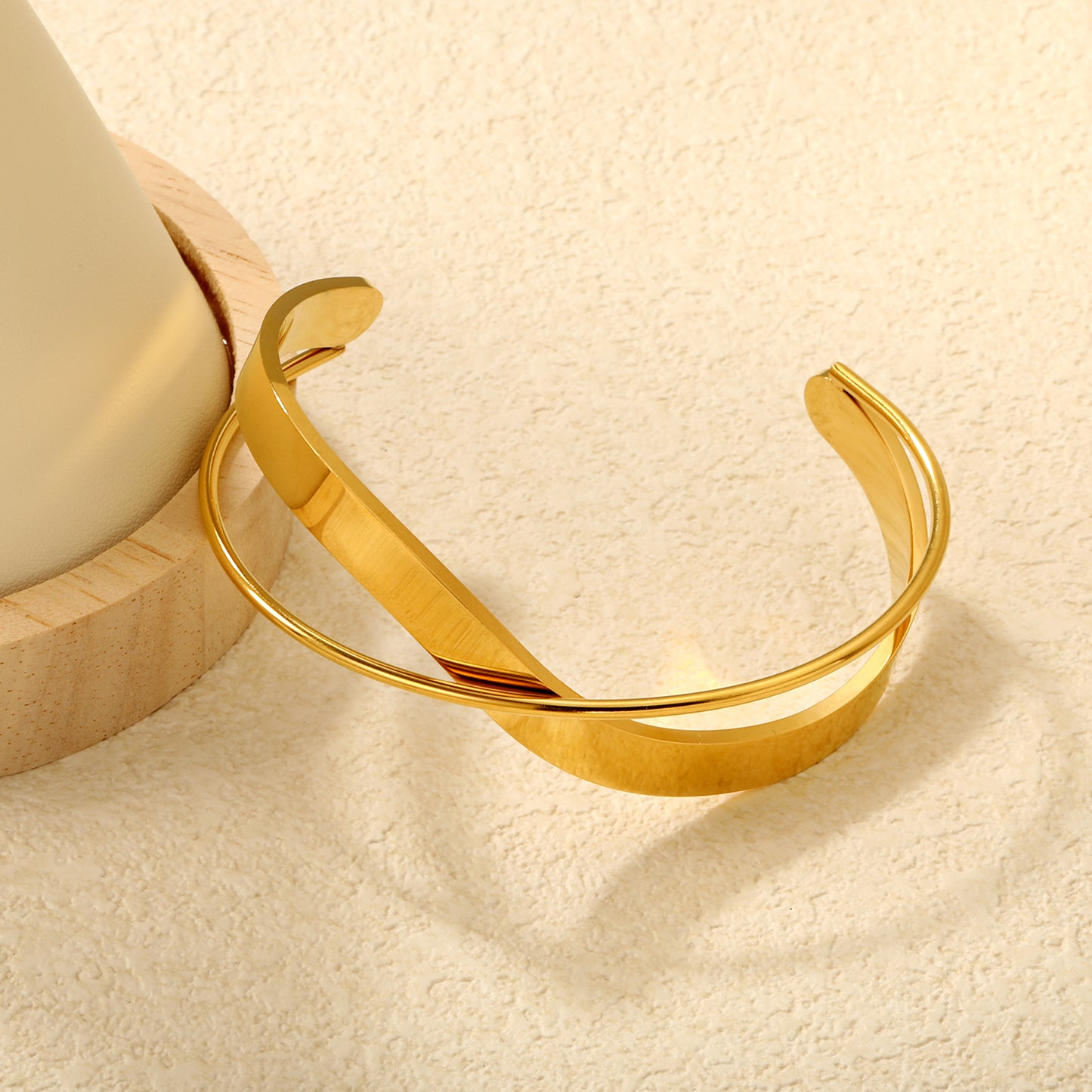 Gold Baigon Bangle